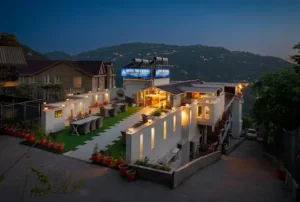 Resorts-in-Kasauli-Near-Mall-Road-4