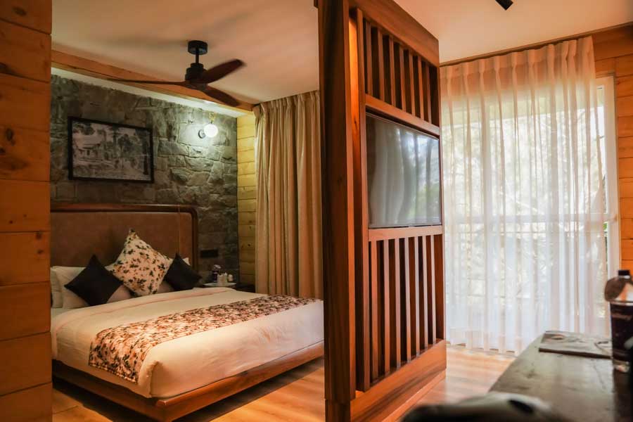 kasauli-hills-resort-pine-view-semi-premium-cottage-luxurious-stay-experience